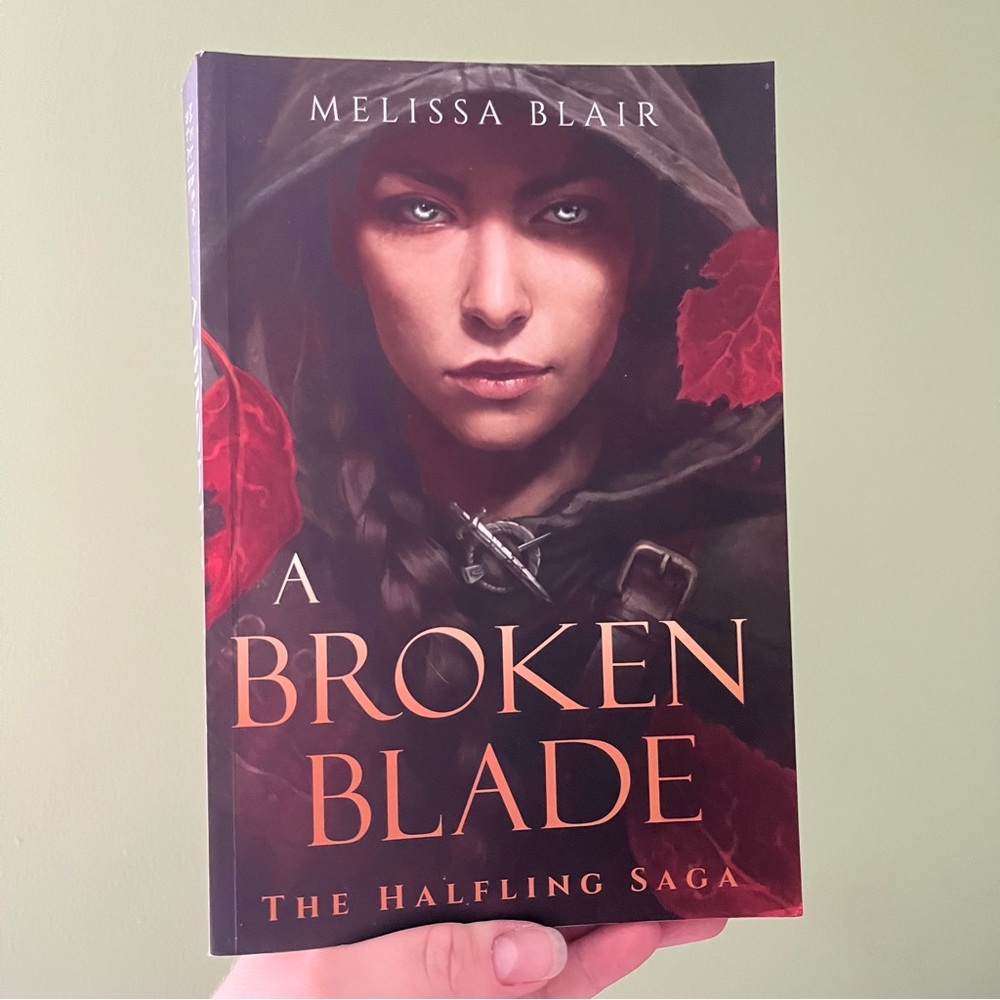 📚 4/25$ 📚 A Broken Blade Book by Melissa Blair | Booktok